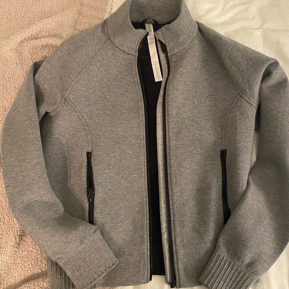 Lululemon grey jacket size 6